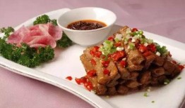 河间吃瓜最新事件爆料,揭秘背后惊人真相，网络热议持续升温